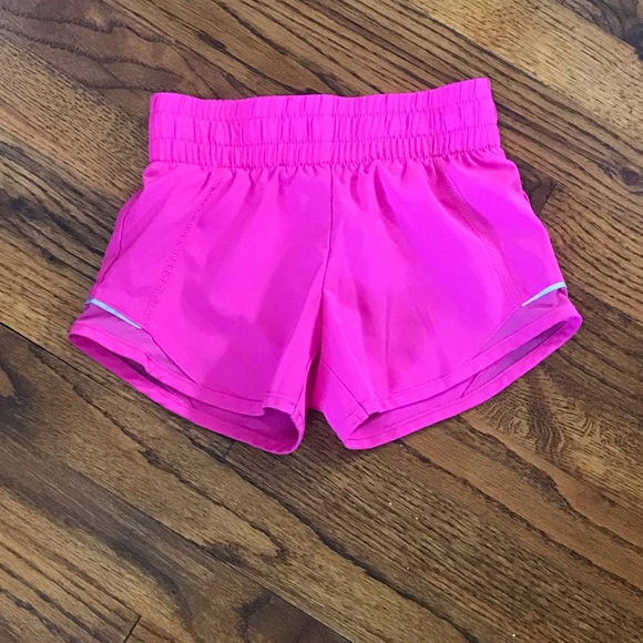 Athletic Works Active Wear Activewear Bright Pink Dri-Fit Shorts
4 / 5 XS - Picture 3 of 14